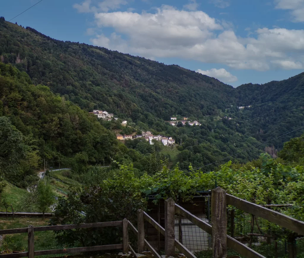 Drenchia vista da Lase